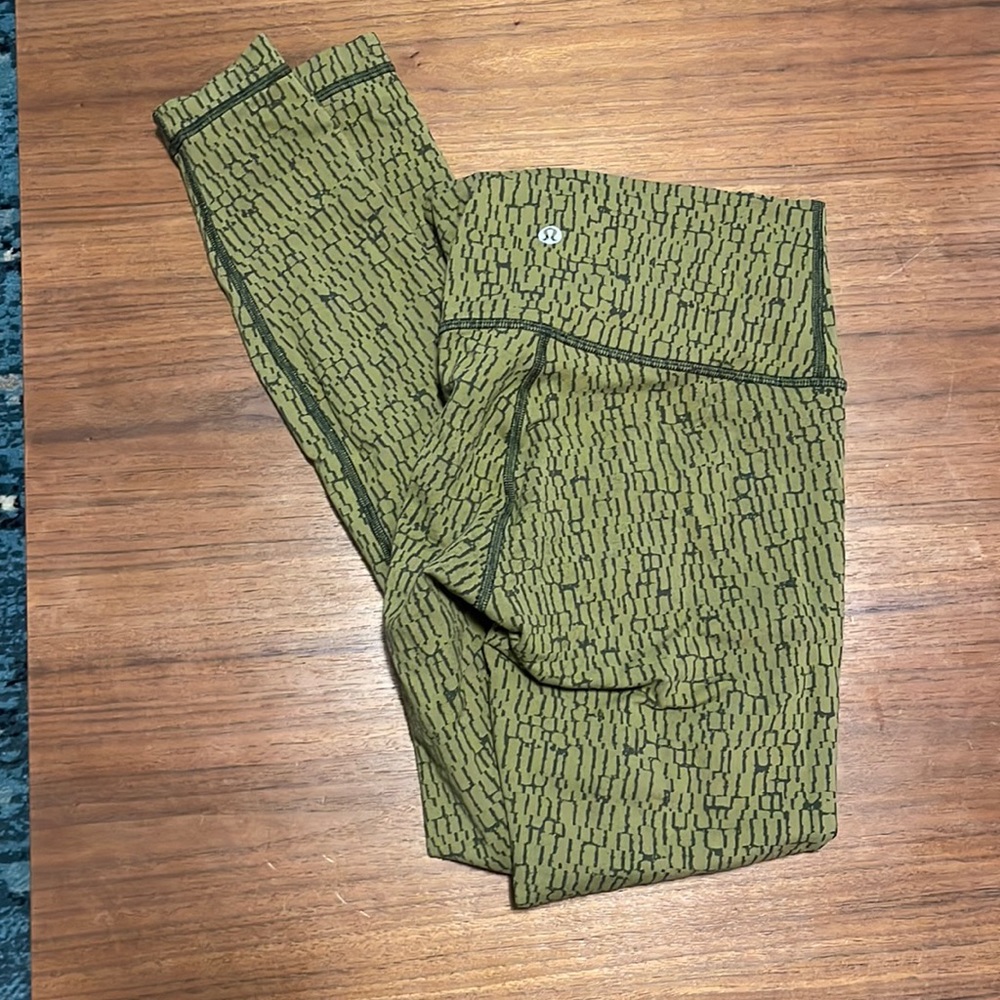 Lululemon wonder under leggings